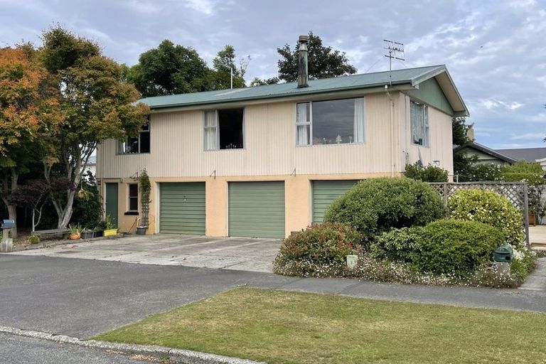 Photo of property in 24 Grey Street, Gladstone, Invercargill, 9810