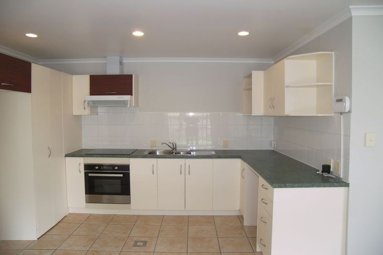 Photo of property in 36 Pateke Drive, Takanini, 2112