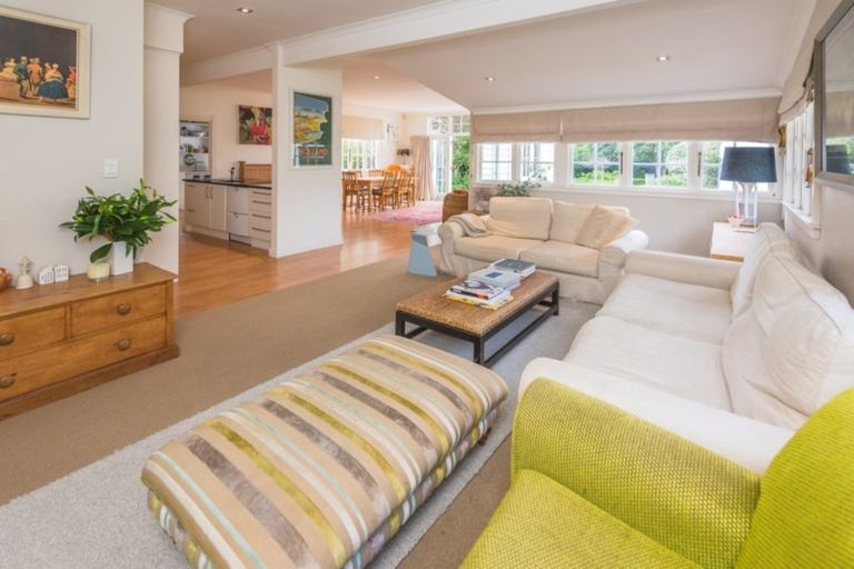 Photo of property in 18 Grey Street, College Estate, Whanganui, 4500