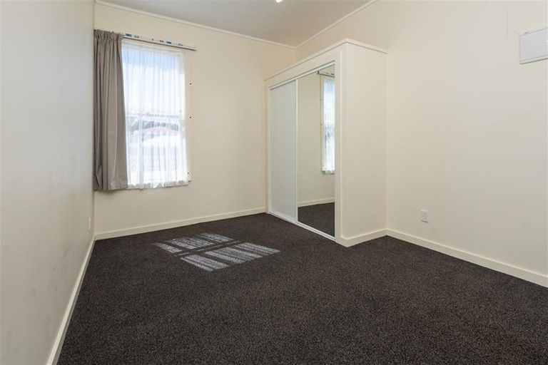 Photo of property in 4a/8 Howard Street, Mount Cook, Wellington, 6021