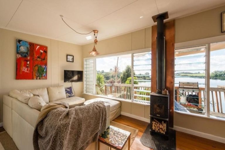 Photo of property in 86 Riverview Road, Kerikeri, 0230