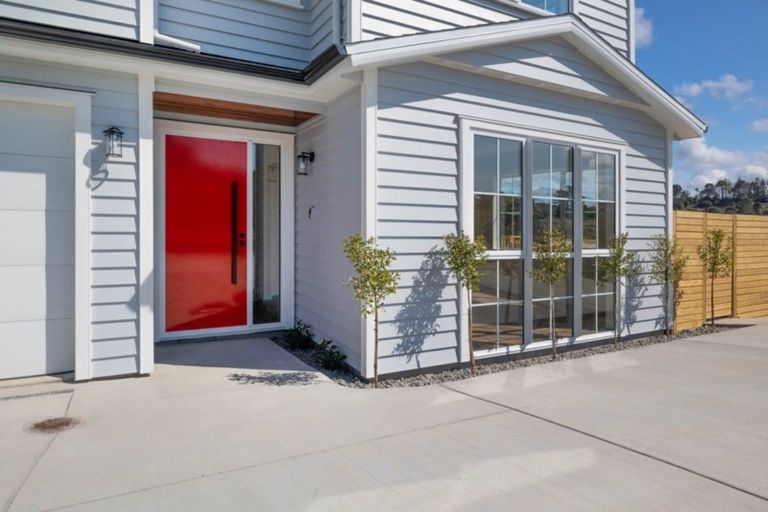 Photo of property in 31 Takurua Terrace, Orewa, 0931