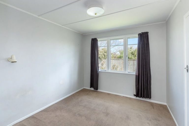 Photo of property in 39 Wavell Crescent, Lansdowne, Masterton, 5810