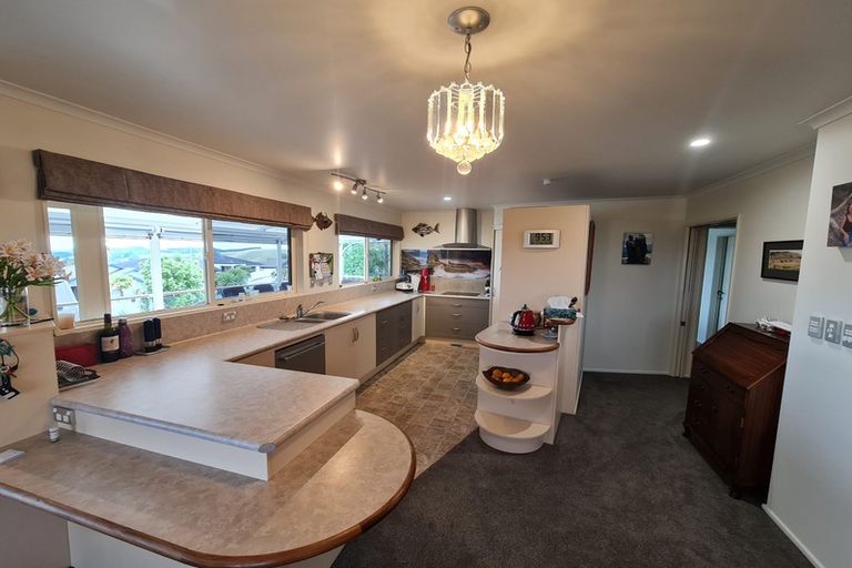 Photo of property in 21 Aurora Avenue, Welcome Bay, Tauranga, 3112