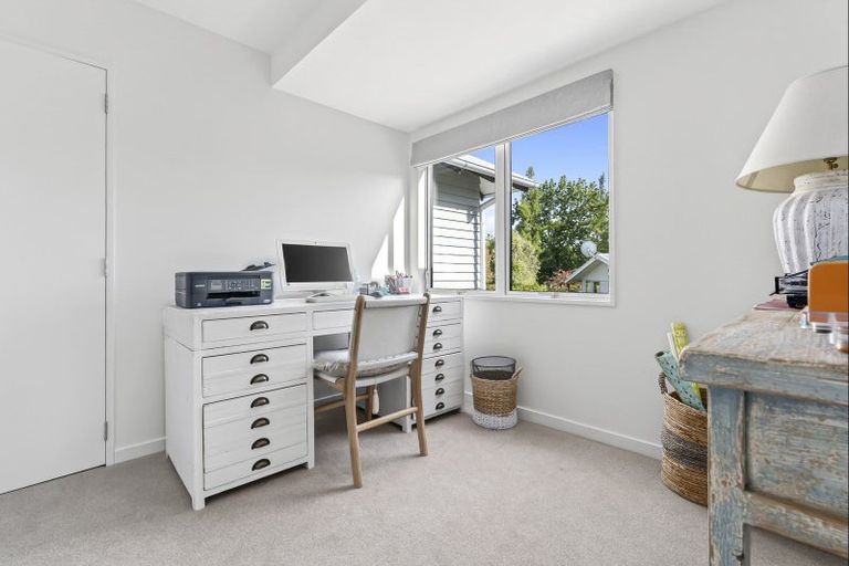 Photo of property in 7 Rata Street, Wanaka, 9305