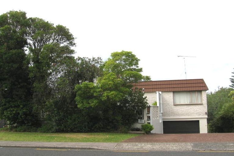 Photo of property in 14 Glamorgan Drive, Torbay, Auckland, 0630