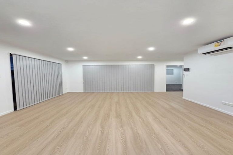 Photo of property in 28a Greenmeadows Avenue, Manurewa East, Auckland, 2102