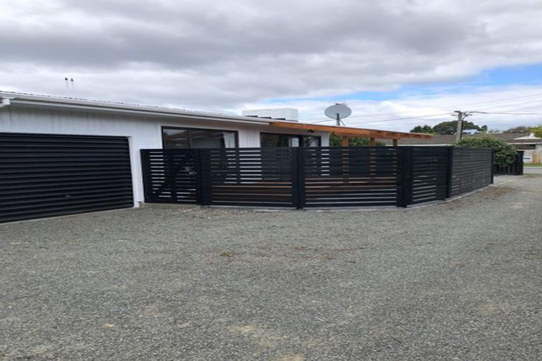 Photo of property in 1/15 Sturrocks Road, Redwood, Christchurch, 8051