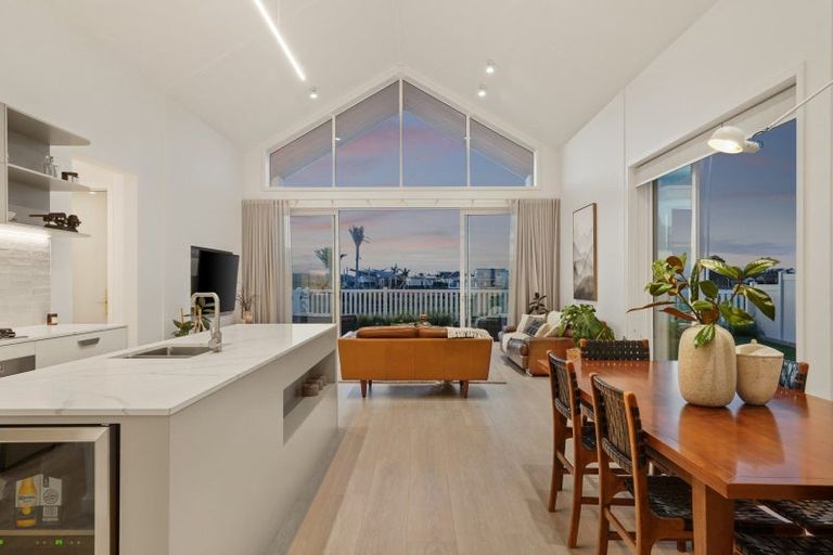 Photo of property in 24 Montiicola Drive, Papamoa Beach, Papamoa, 3118