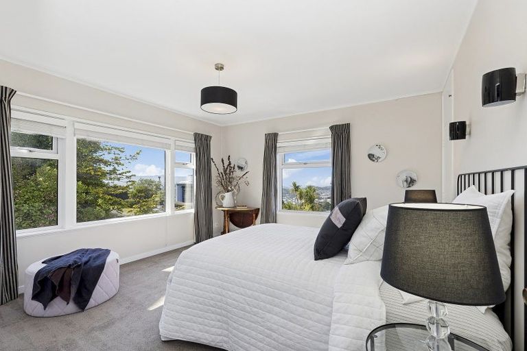 Photo of property in 3 Puketiro Avenue, Northland, Wellington, 6012