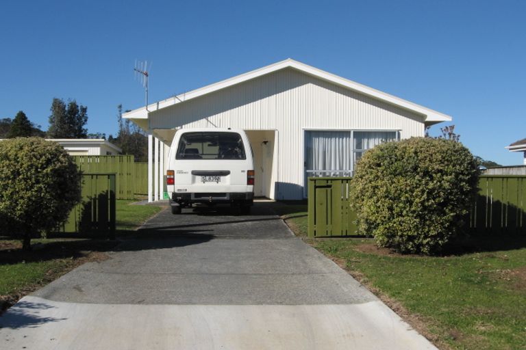 Photo of property in 18 Oneroa Road, Russell, 0202