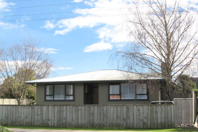 Photo of property in 43 Ferry Road, Clive, 4102