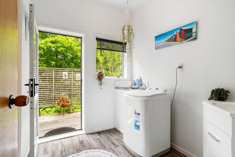 Photo of property in 115 Chevron Crescent, Whangamata, 3620