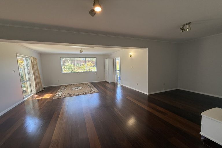 Photo of property in 30 Elliott Street, Johnsonville, Wellington, 6037