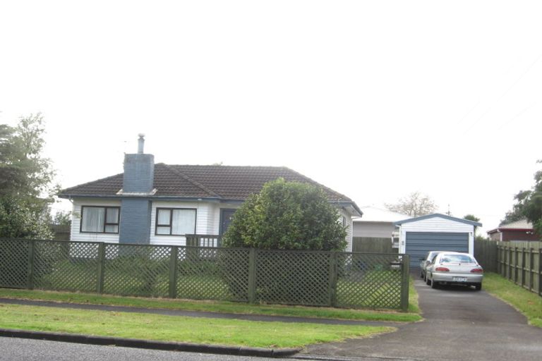 Photo of property in 2/23 Marr Road, Manurewa, Auckland, 2102