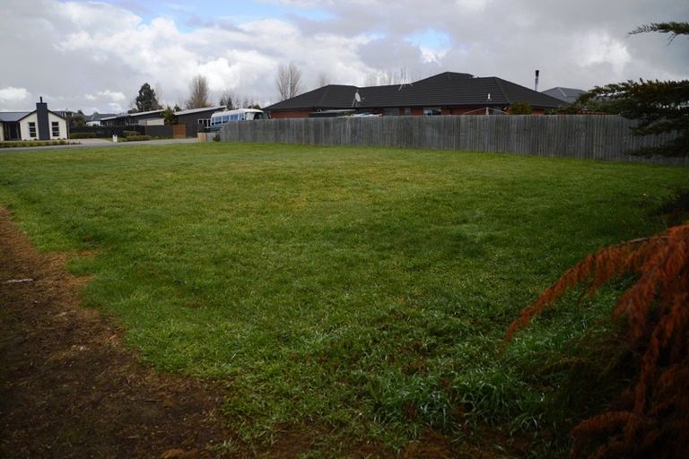 Photo of property in 45 Willowside Place, Amberley, 7410