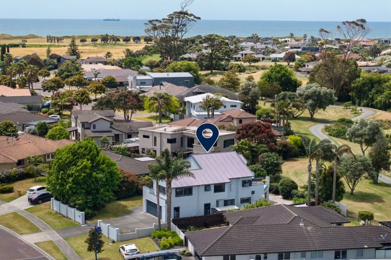 Photo of property in 16 Santa Barbara Drive, Papamoa Beach, Papamoa, 3118
