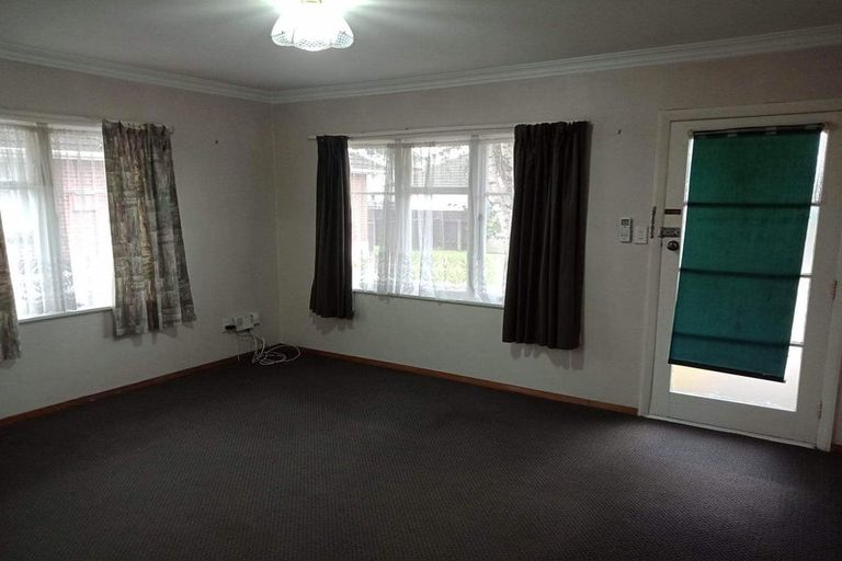 Photo of property in 4/64 Gibbons Street, Ebdentown, Upper Hutt, 5018