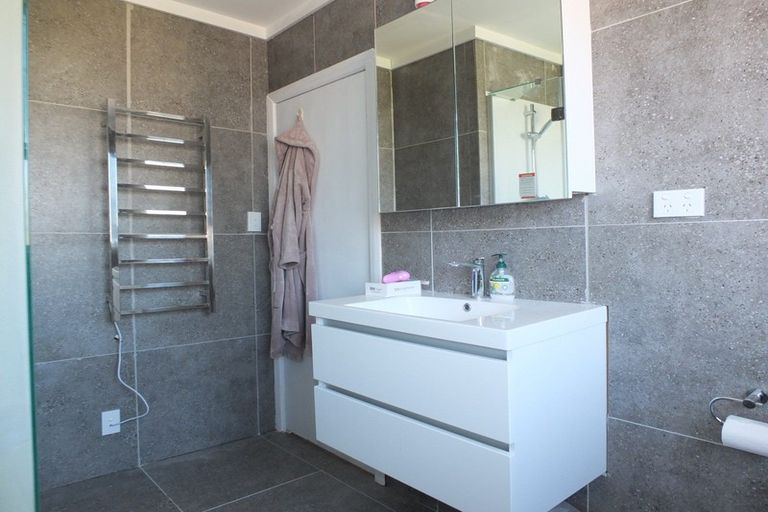 Photo of property in 11 Gladstone Street, Foxton, 4814