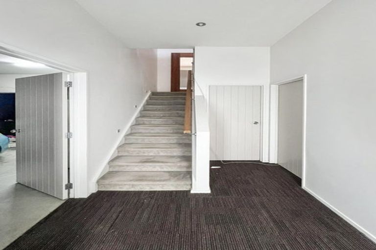 Photo of property in 7b Reynolds Place, Torbay, Auckland, 0630