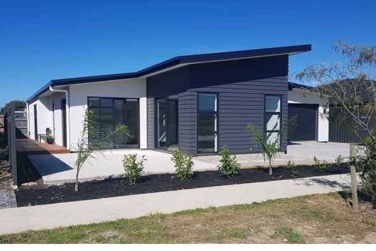 Photo of property in 23 Kuini Place, Motueka, 7120