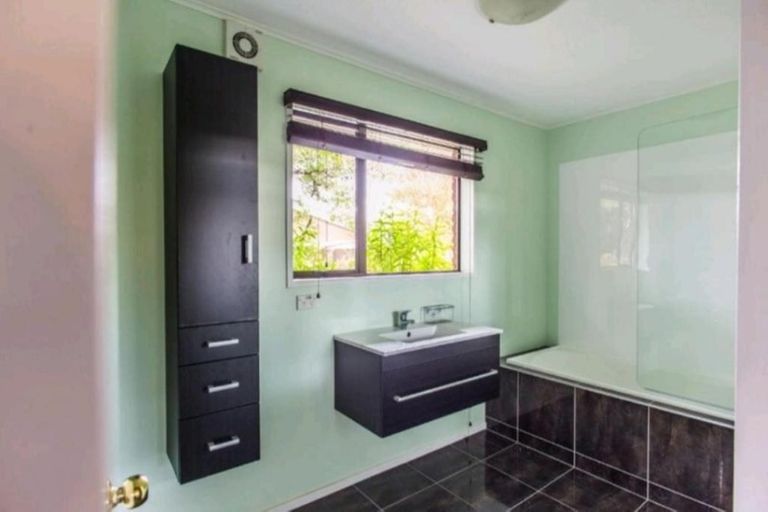 Photo of property in 18a Sabys Road, Halswell, Christchurch, 8025