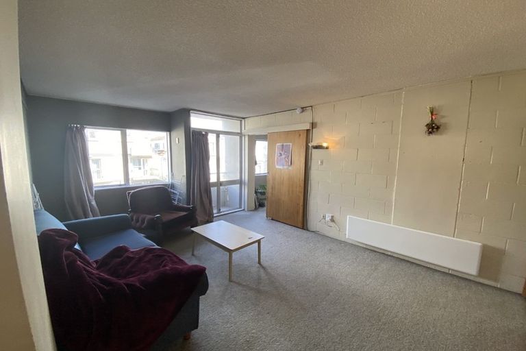 Photo of property in Melksham Towers, 101/131 Brougham Street, Mount Victoria, Wellington, 6011