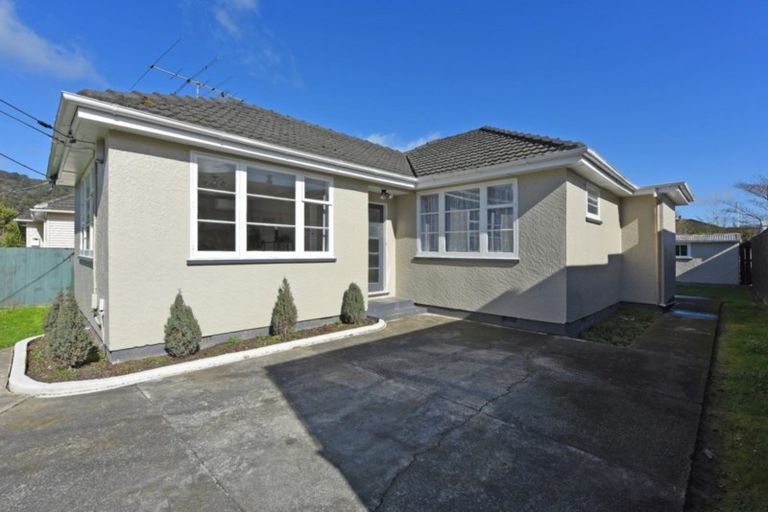 Photo of property in 32 Murray Street, Wallaceville, Upper Hutt, 5018