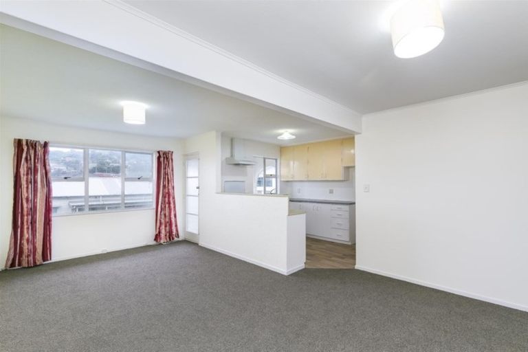 Photo of property in 7/11 Trafalgar Street, Johnsonville, Wellington, 6037