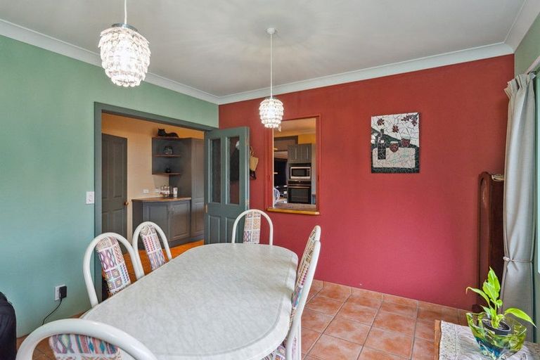 Photo of property in 94 Kapanui Road, Waikanae, 5036