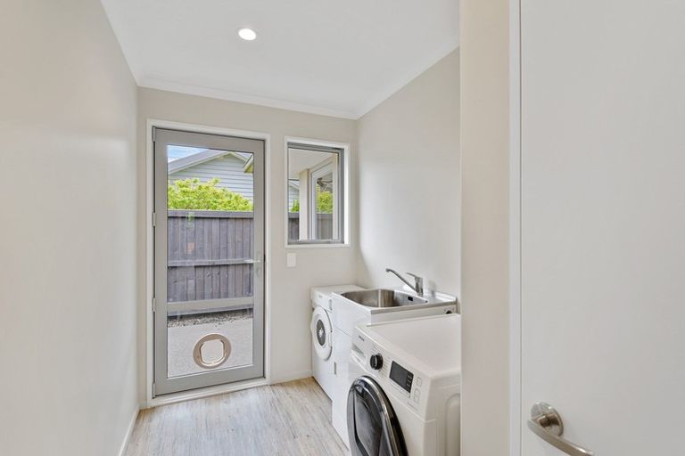 Photo of property in 8 Overton Place, Prebbleton, 7604