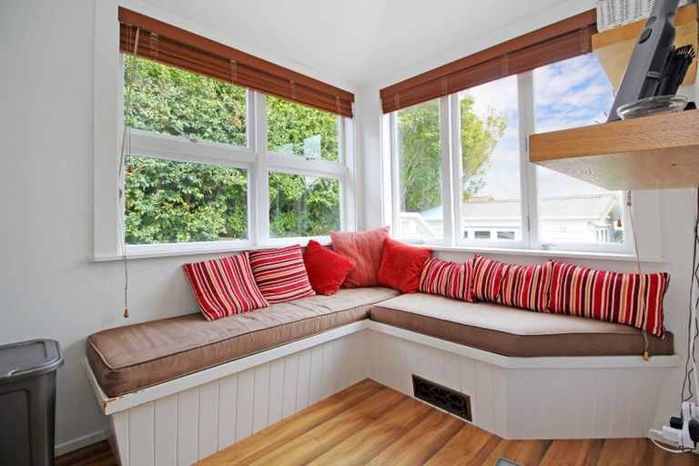 Photo of property in 14 Abbotsford Terrace, Devonport, Auckland, 0624