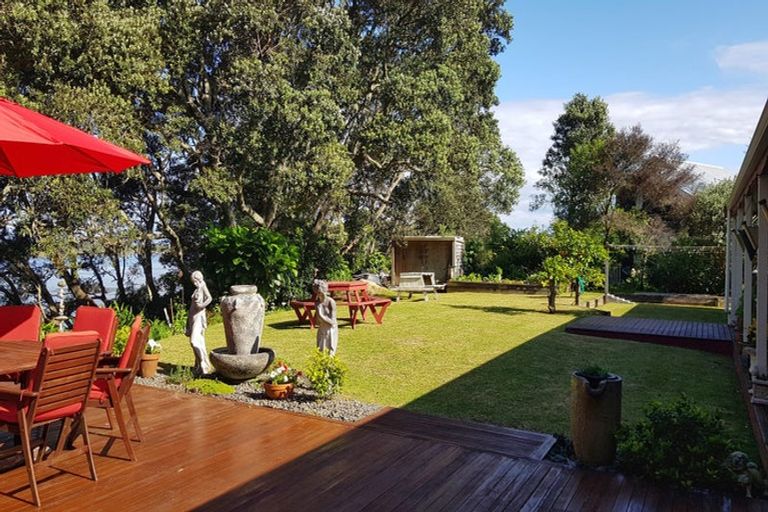 Photo of property in 28 Pohutukawa Drive, Athenree, Katikati, 3177