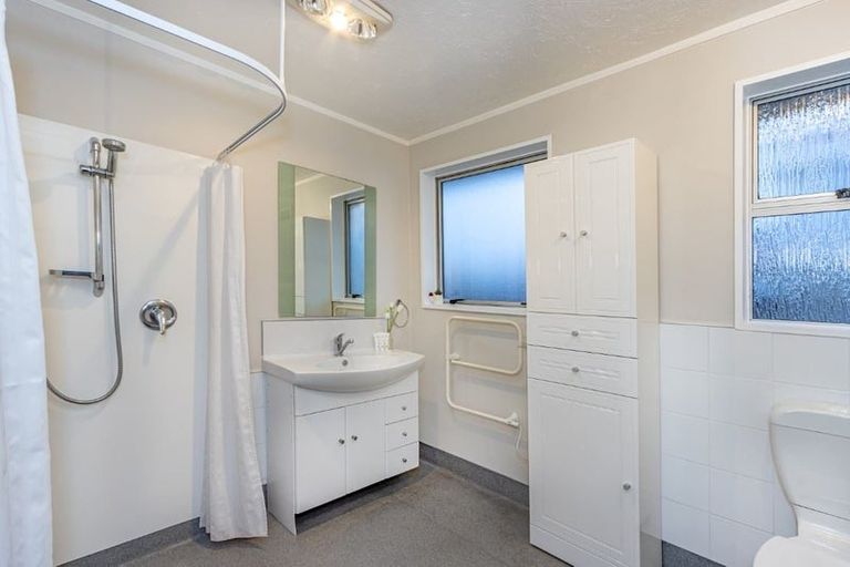 Photo of property in 4/22 Matlock Street, Woolston, Christchurch, 8062