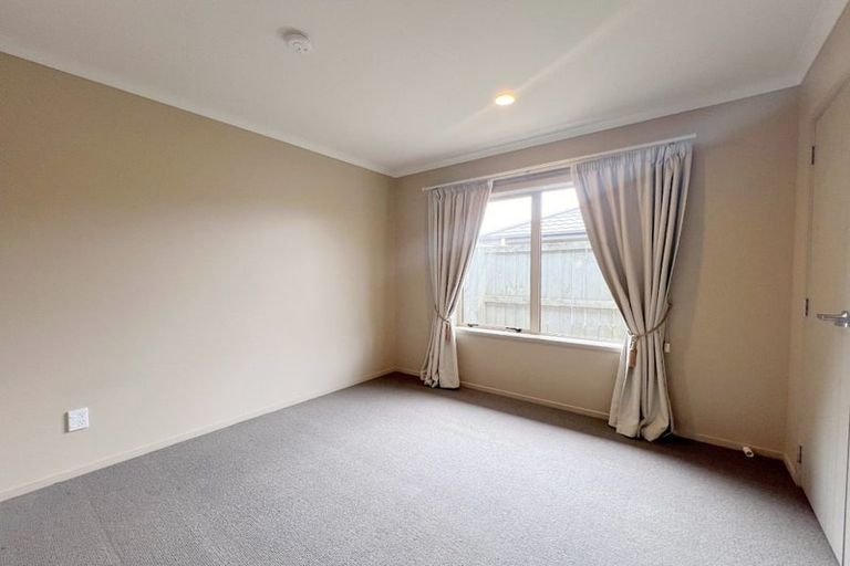 Photo of property in 17 Wessex Place, Rototuna North, Hamilton, 3210