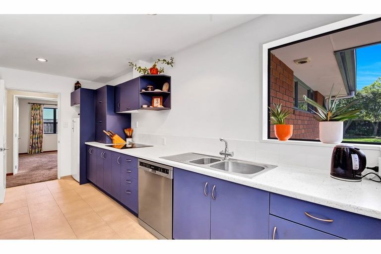 Photo of property in 15 Bunting Place, Woodend, 7610