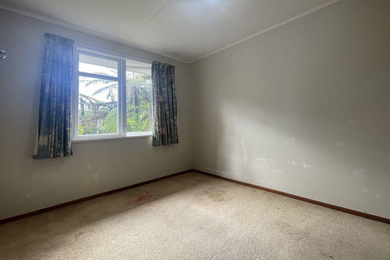Photo of property in 82 Brois Street, Frankleigh Park, New Plymouth, 4310