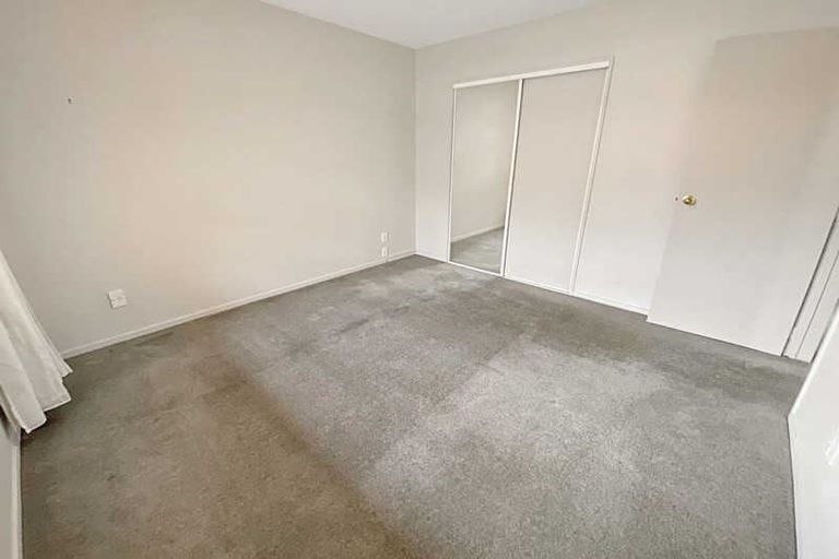 Photo of property in 135 Hawford Road, Opawa, Christchurch, 8023