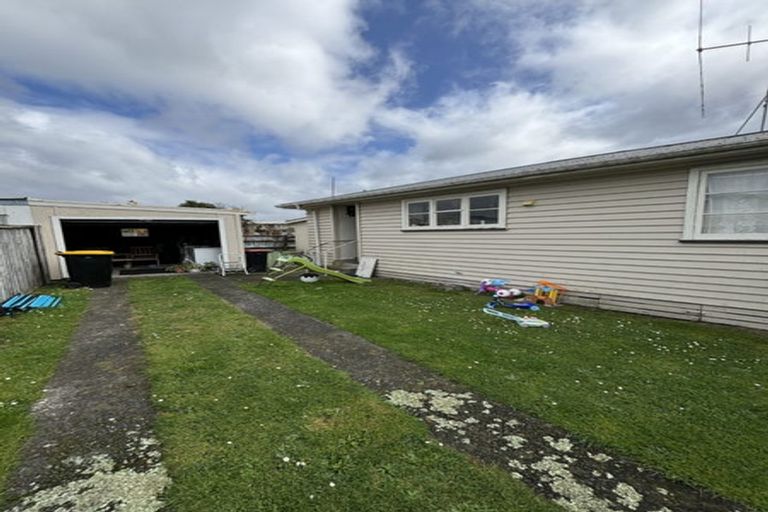 Photo of property in 177 Balmoral Drive, Tokoroa, 3420