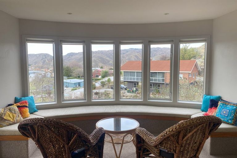 Photo of property in 16 Aronui Road, Bridge Hill, Alexandra, 9320