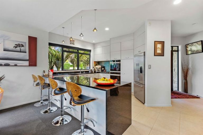 Photo of property in 64 Raukawa Drive, Bethlehem, Tauranga, 3110