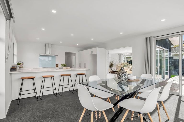 Photo of property in 15 Halswell Junction Road, Halswell, Christchurch, 8025