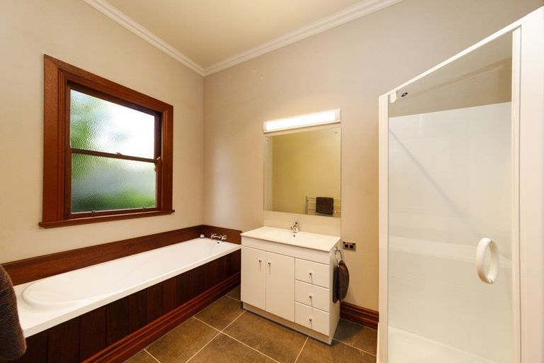 Photo of property in 79 Cashmere Drive, Fitzherbert, Palmerston North, 4410