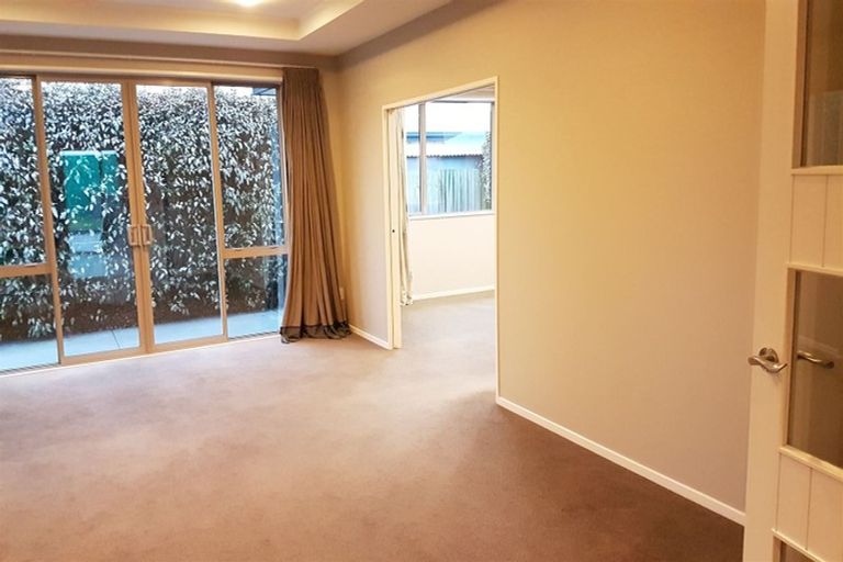 Photo of property in 1 Macaulay Street, Ahuriri, Napier, 4110