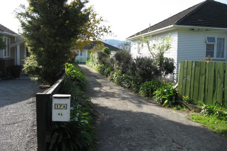 Photo of property in 17a Bauchop Road, Waterloo, Lower Hutt, 5011
