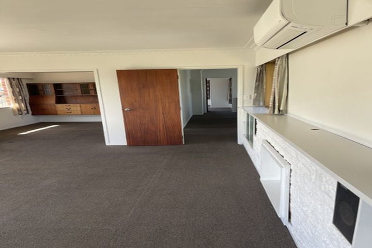 Photo of property in 3 Marama Place, One Tree Point, 0118