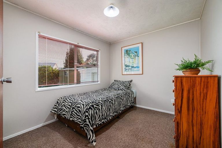 Photo of property in 2/29 Afton Place, Ranui, Auckland, 0612
