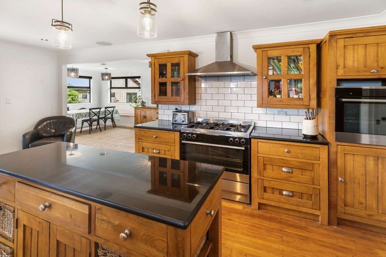 Photo of property in 294 Inland Road North, Tikorangi, Waitara, 4383