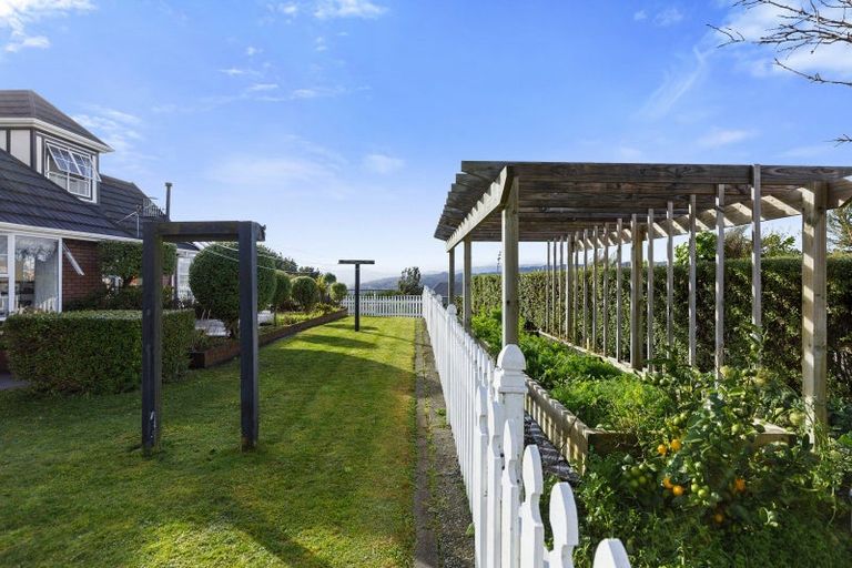 Photo of property in 12 Lindis Lane, Kelson, Lower Hutt, 5010