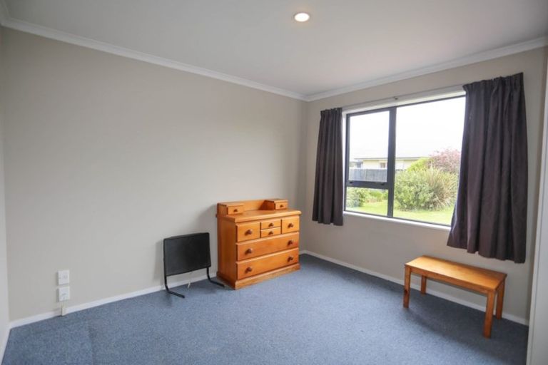 Photo of property in 16 Saint Judes Lane, Woolston, Christchurch, 8062